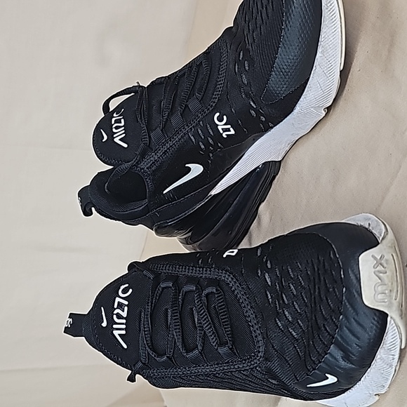 nike air 27 black